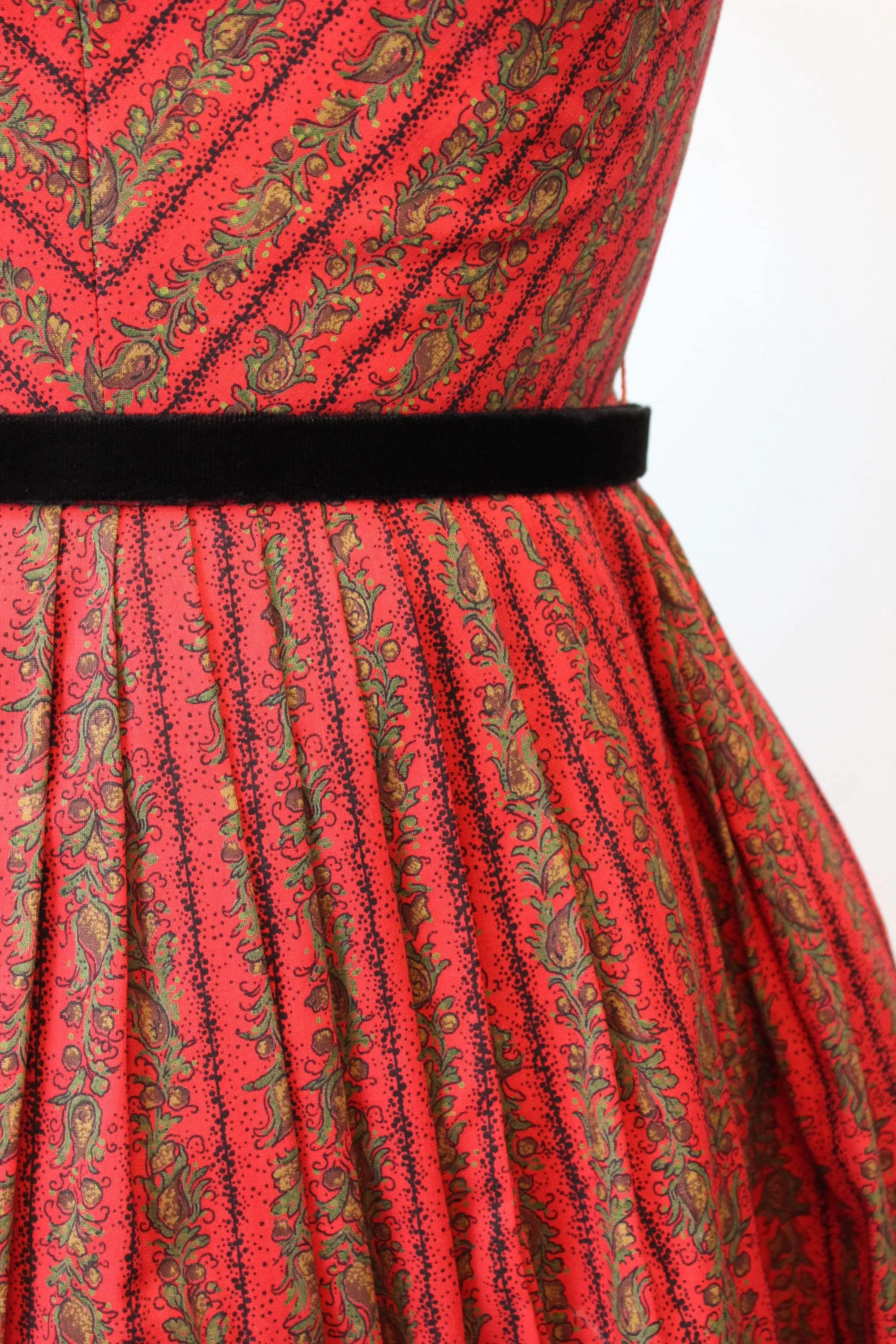 1950s TOMMY CAROL cotton floral dress xxs | new fall winter