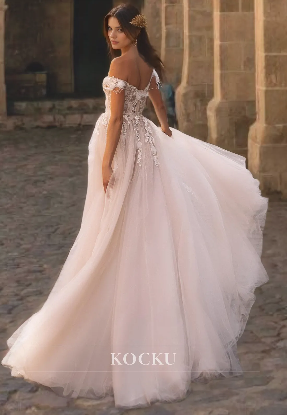 Beach Wedding Dress A-Line Off-Shoulder Sleeveless High Split Lace Boho Wedding Dress