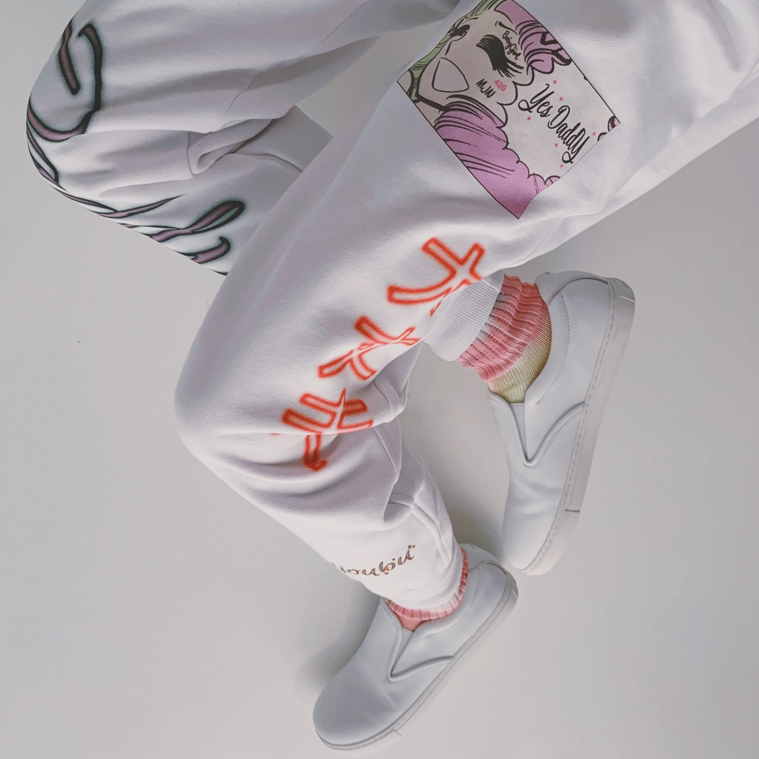 DAIJOUBU SWEATPANTS WHITE - MJN ORIGINALS