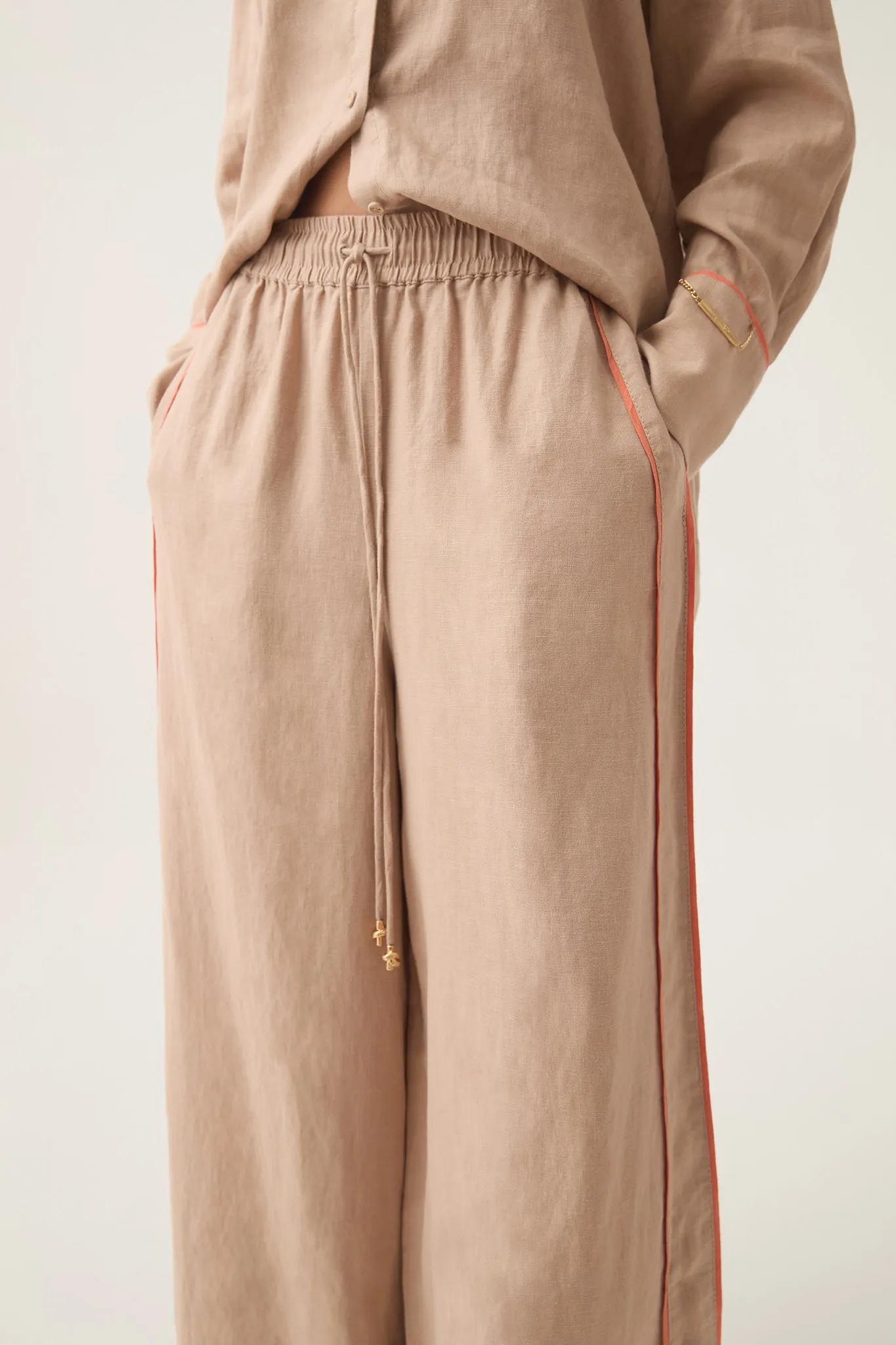 Drawn Washed Linen Pant