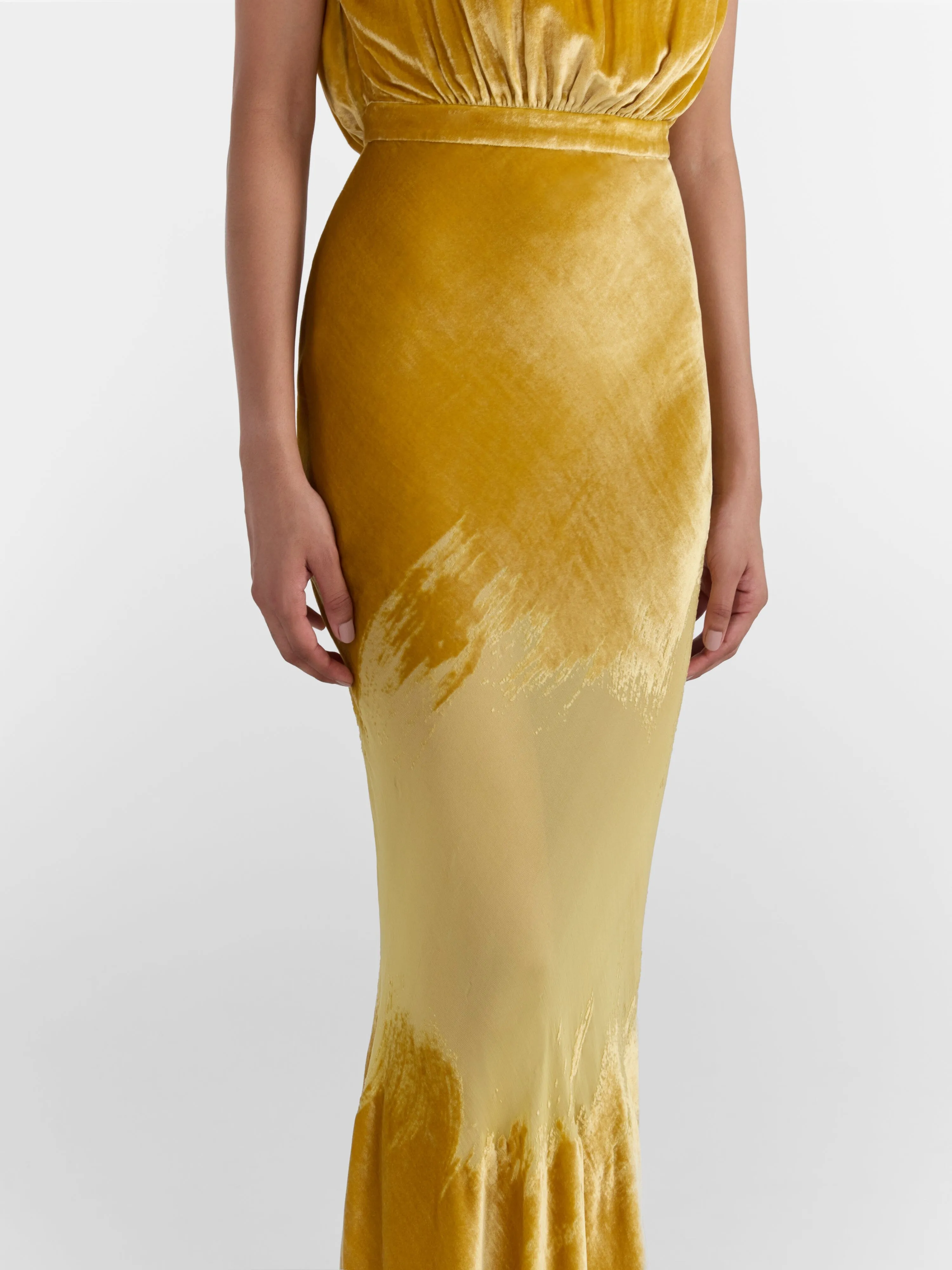 Fabienne Long Dress in Light Gold