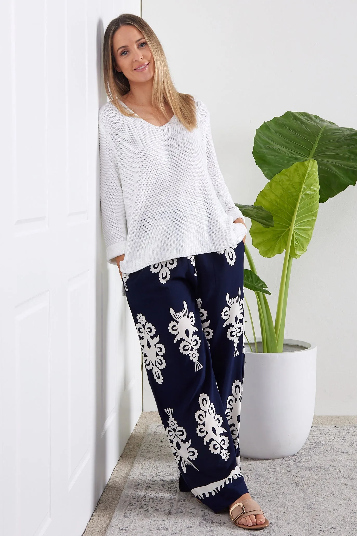 Karishma Pants - Navy/White