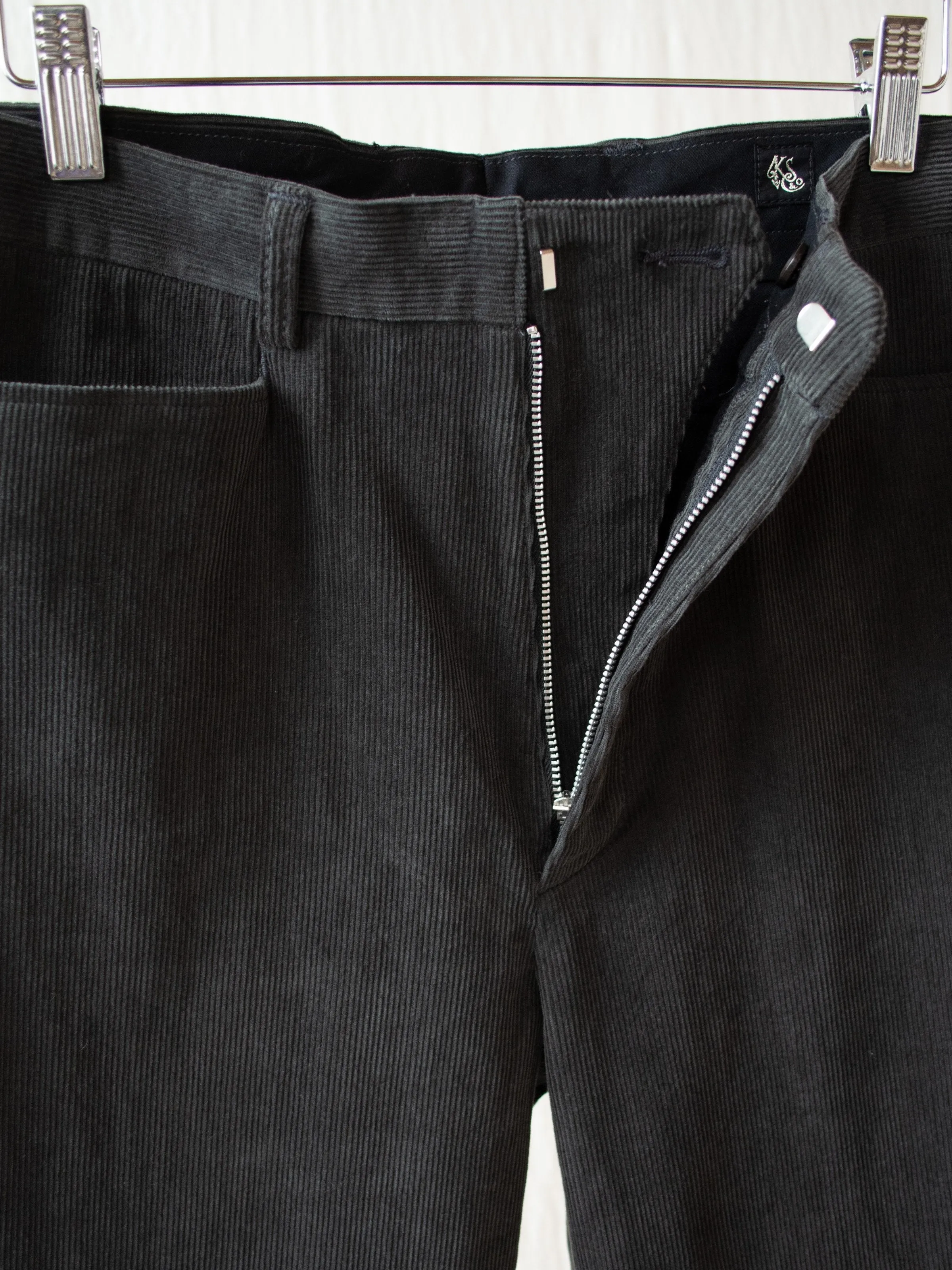 L-Pocket Corduroy Trousers - Charcoal