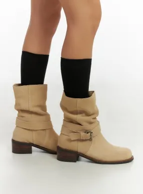 Suede Buckle Strap Boots IS402