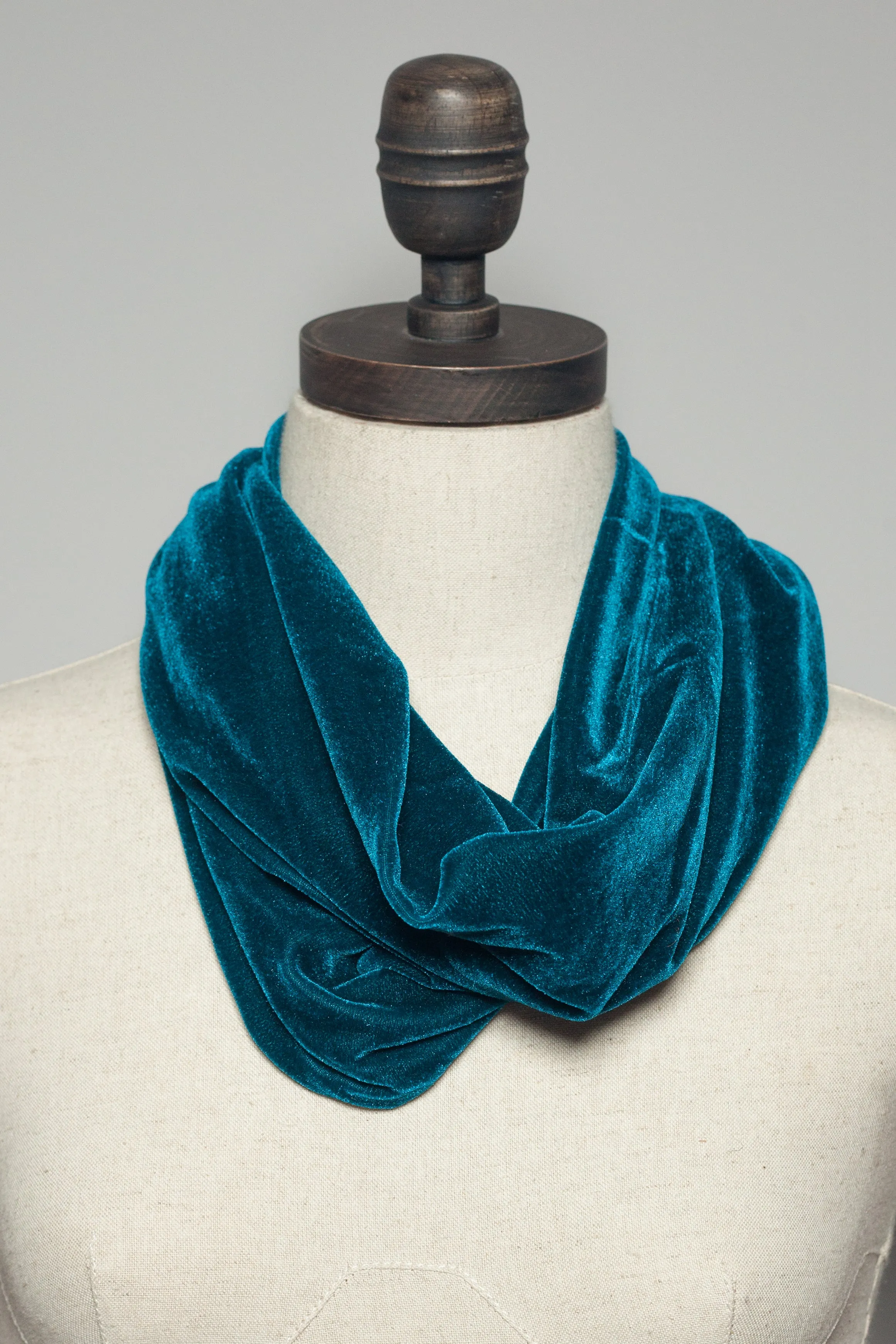 Velvet Cowl and Wrist Warmers Set in Teal