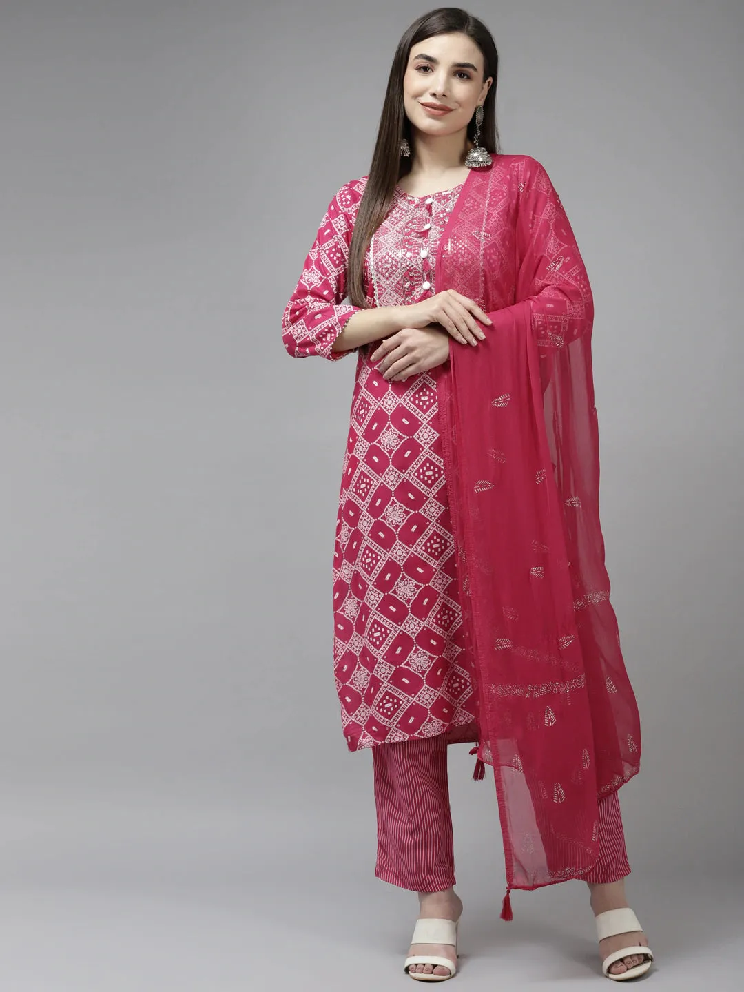 Women Fuchsia Rayon Kurta Set With Dupatta