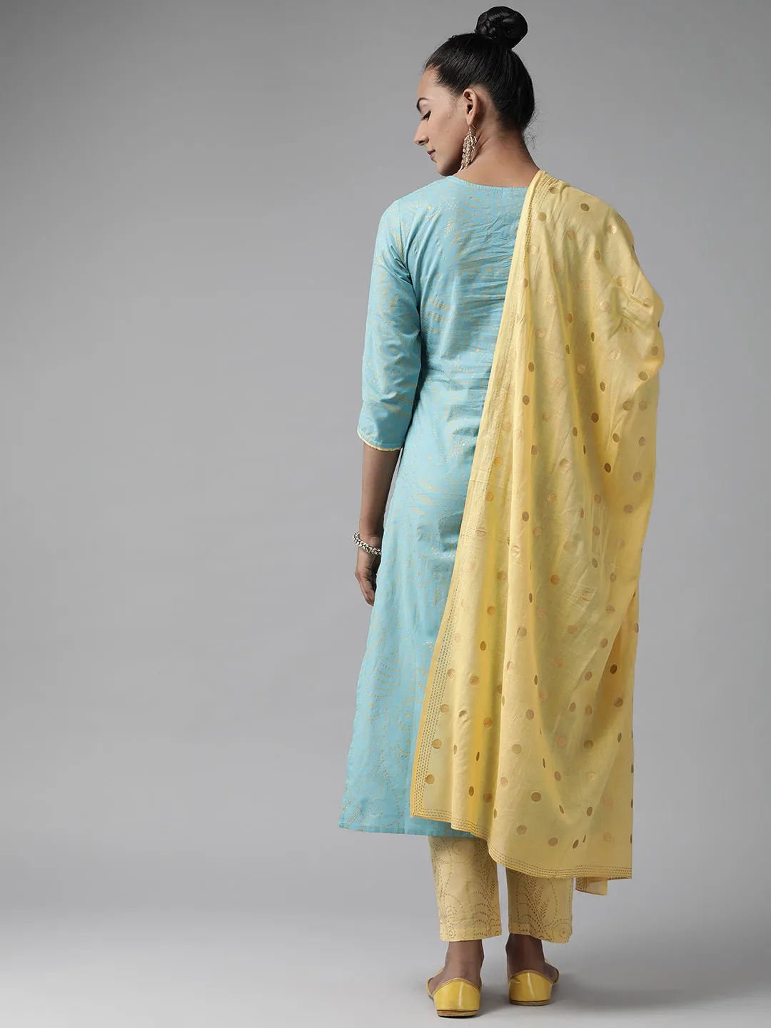 Women Green Gotta Patti Pure Cotton Kurta With Trousers With Dupatta