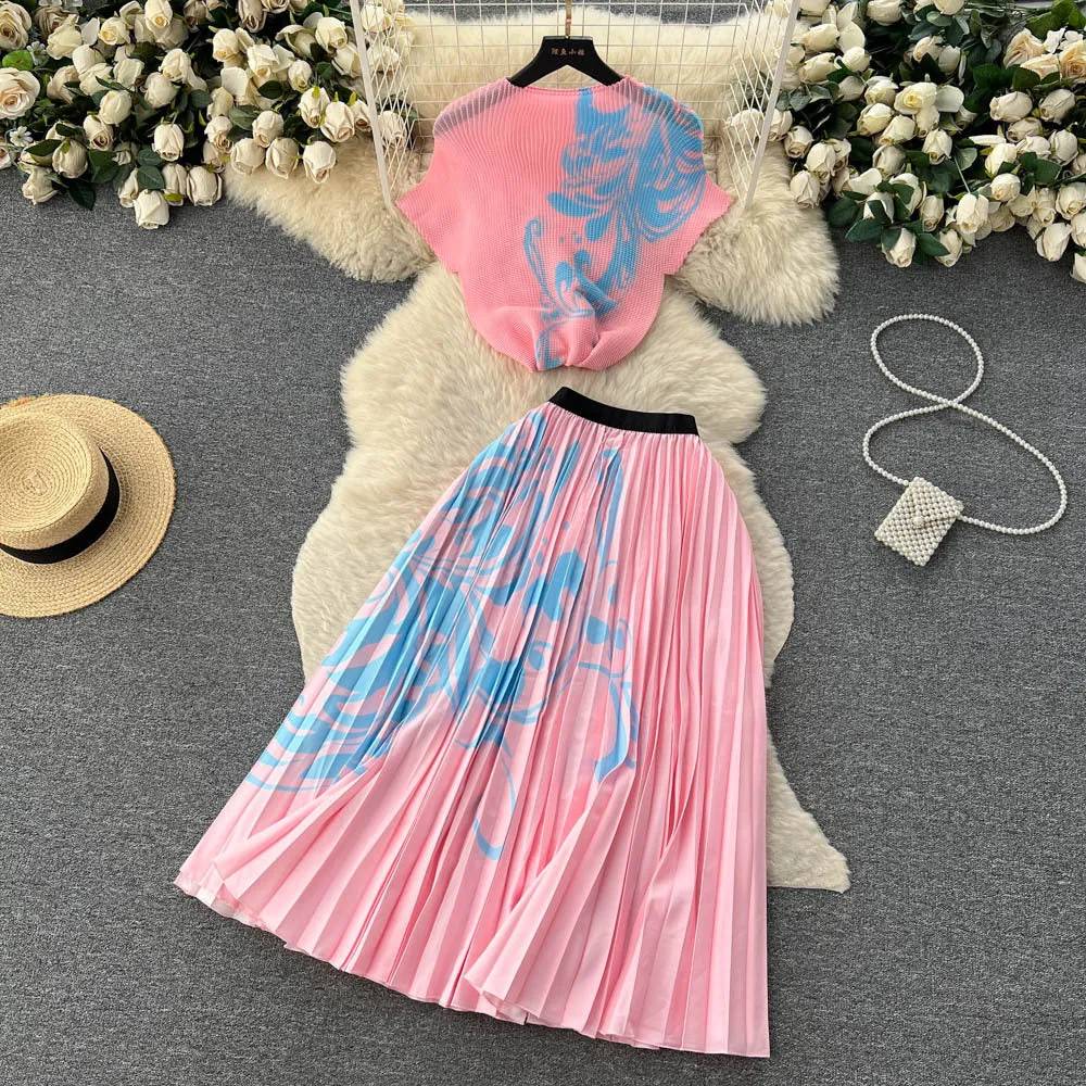 Women's Short-sleeved Top and High Waist Pleated Skirt Two-piece Outfit Set